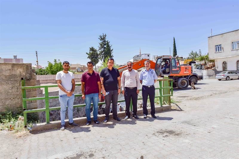 Ceylanpınar  belediyesi Antep Deresinde  kurban bayram Temizlik Çalışması Başlatıldı