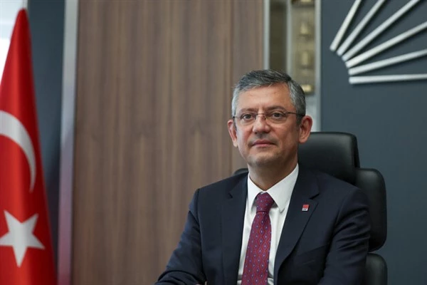 CHP Genel Başkanı Özel: “TİP Genel Başkanı Baş