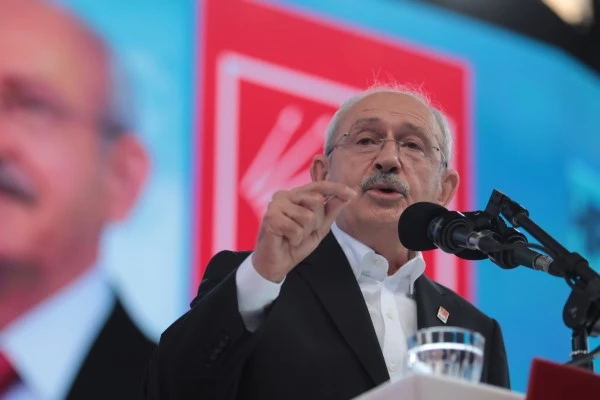 Kılıçdaroğlu, Gelecek Partisi Genel Başkanı Davutoğlu