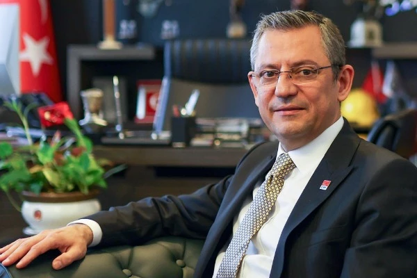 CHP Genel Başkanı Özel