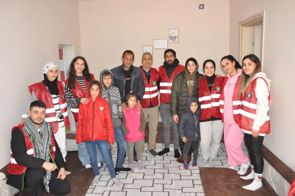 İstanbul’dan, Ceylanpınar’a gelen bir grup gönüllü yürekleri ısıttı