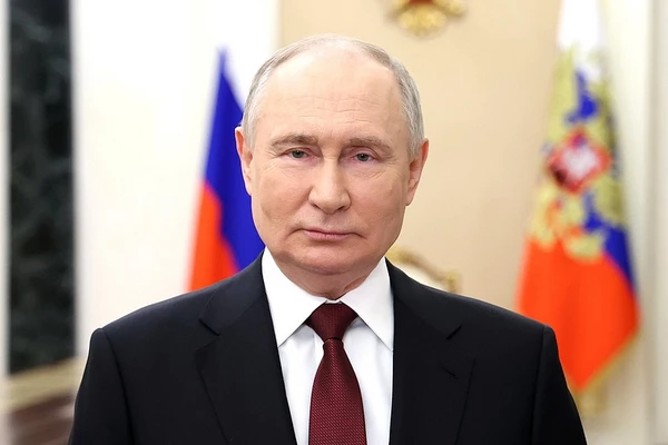 Putin, Znaniye Derneği Ödül Töreni