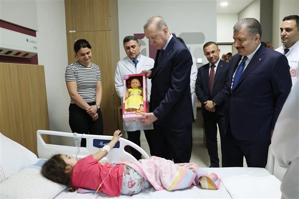 Cumhurbaşkanı Erdoğan, Gaziantep Şehir Hastanesi