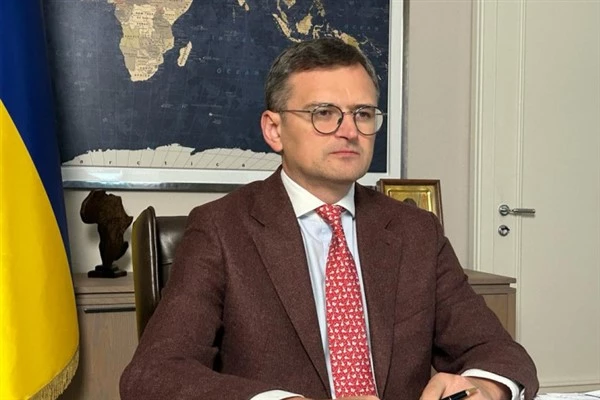 Ukrayna Dışişleri Bakanı Kuleba, Portekiz Dışişleri Bakanı Cravinho ile görüştü