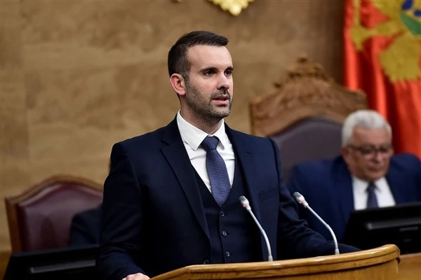 Karadağ Başbakanı Spajic, MEDEF