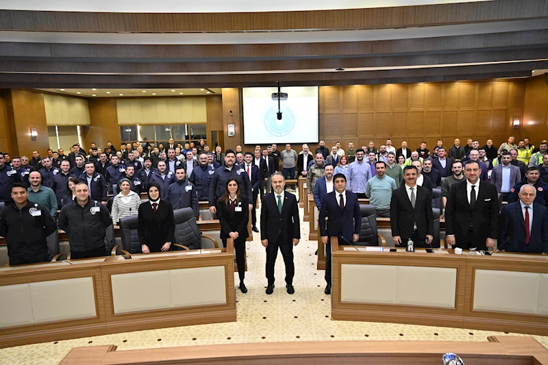 Bursa Büyükşehir personeli, kurum içi eğitimleri tamamlayarak sertifikalarını aldı