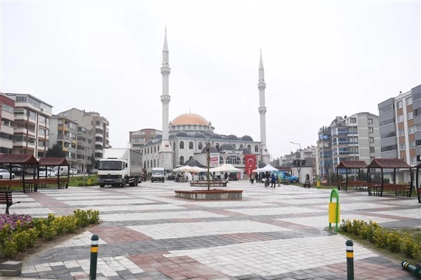 Osmangazi Belediyesi, Siteler İsmail Çolpan Cami’sini hizmete açtı