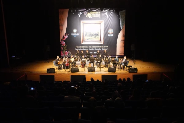 Pera Ensemble Müzik Topluluğu, Diyarbakır’da konser verdi