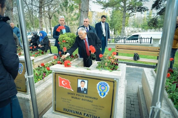 Başkan Büyükkılıç, 18 Mart Çanakkale Zaferi ve Şehitleri Anma törenine katıldı