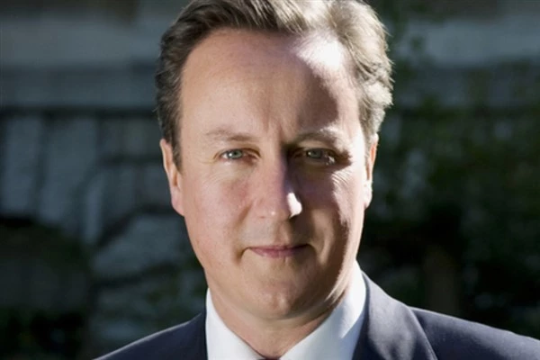 Cameron: Birleşik Krallık, Interpol Genel Sekreteri adaylığı için Kavanagh