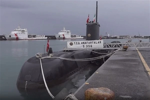 TCG Anafartalar denizaltısı, Dynamic Manta Tatbikatı