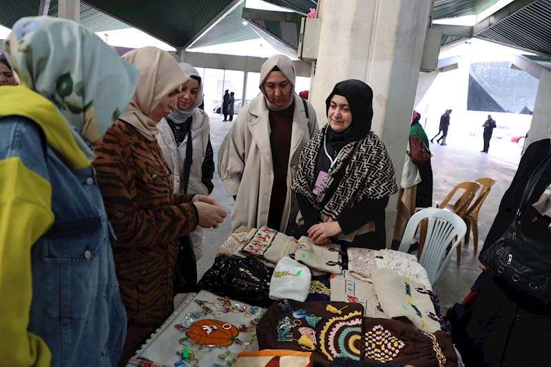 Konyalı kadınlar, KOMEK pazarında buluştu