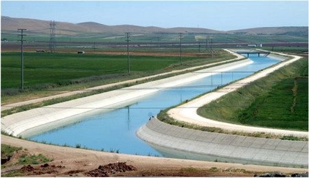Ceylanpınar-Mardin ana kanalına su verilmeye başlandı