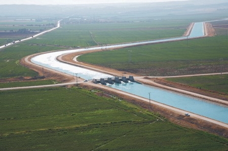 Ceylanpınar-Mardin Kanalına Su Verilmeye Başlandı