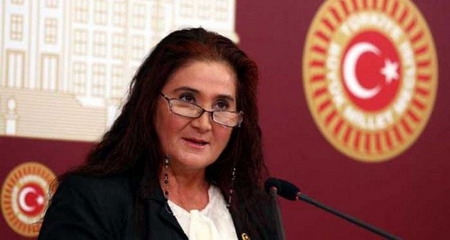 CHP`li Sabahat Akkiraz`dan Soma istifası