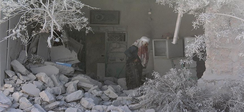 Esed askerleri tahliyenin ardından Halep`i yağmalıyor