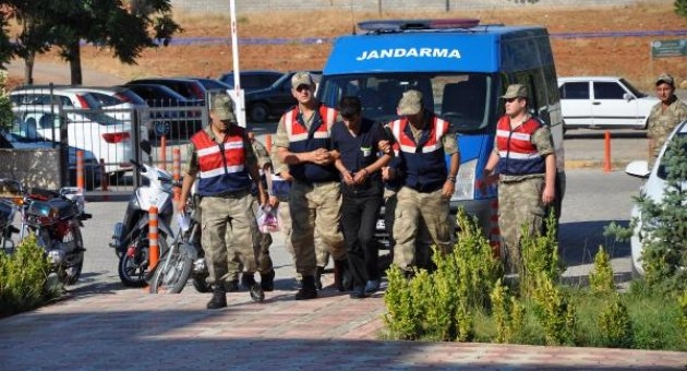 Gaziantep- Şanlıurfa Yolundaki Cinayete 5 gözaltı
