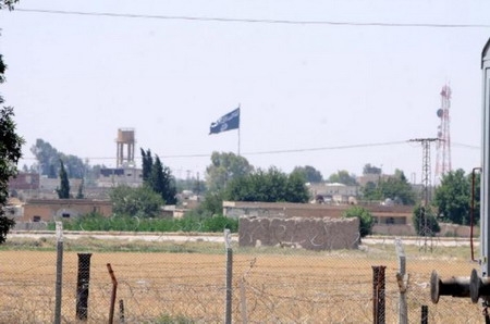 IŞİD Urfa Sınırındaki Bayrağını İndirdi