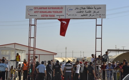 Kamplarda En Fazla Sığınmacı Akçakale ile Ceylanpınar?da Bulunuyor