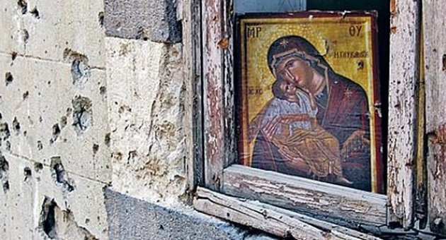 ŞİD Humus`ta onlarca Hıristiyanı kaçırdı