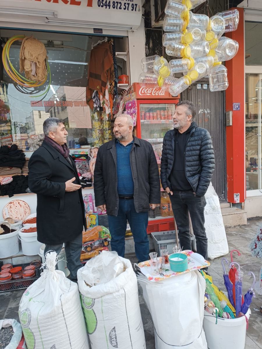 ESNAF BAŞKANI ÇELİK’ ;ESNAFLARA CUMA ZİYARETİ  YAPTI.