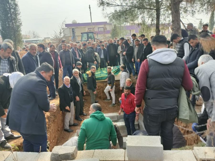 İstanbul’daki Faciada Hayatını Kaybedenler Ceylanpınar’da Toprağa Verildi 