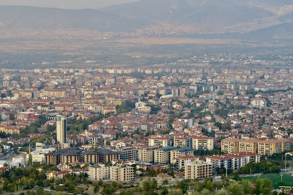 Bakan Özhaseki, Isparta