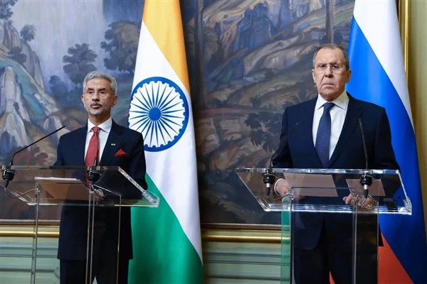 Rusya Dışişleri Bakanı Lavrov, Hindistan Dışişleri Bakanı Jaishankar ile bir araya geldi