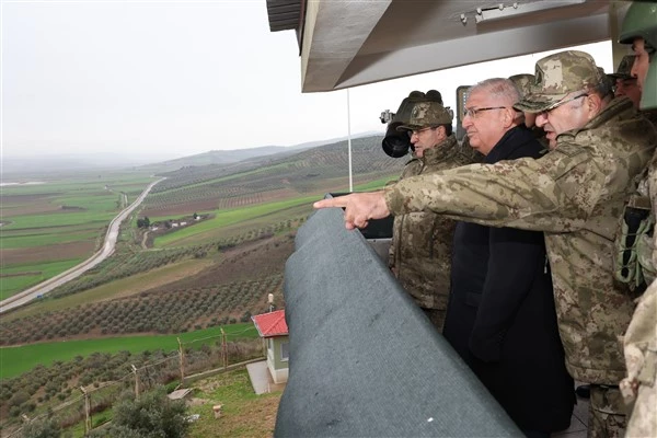 Bakan Güler, Hatay’daki Ziyaret Hudut Karakolu’nu ziyaret etti