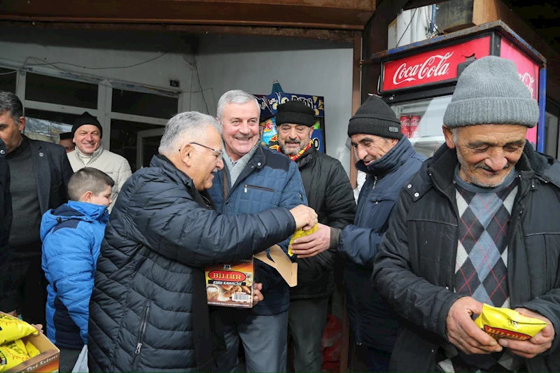 Başkan Büyükkılıç, esnaf ziyaretinde bulundu