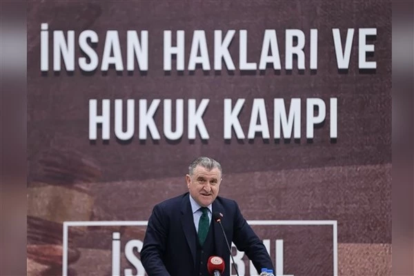   Bakan Bak, Tematik Kış Kamplarının açılışını yaptı