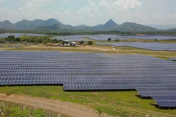 CW Enerji, GES kurulum sözleşmesi yaptı