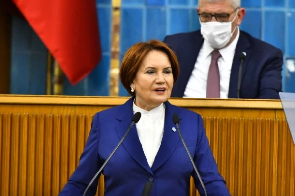 Akşener