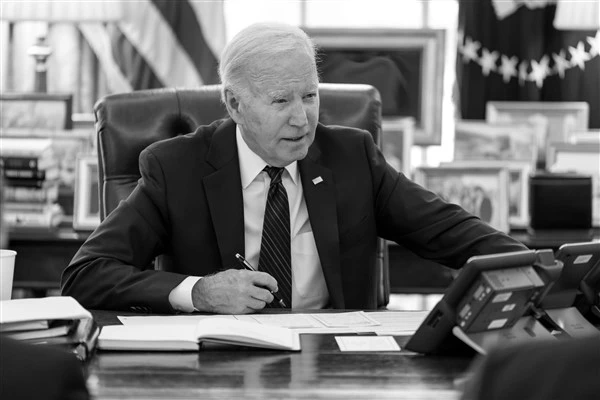 Biden: “Silahlı şiddet eylemleri Amerikalıların ruhunu derinden yaraladı”