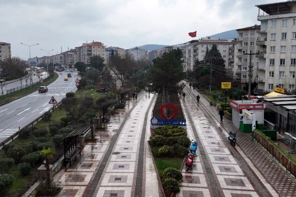 Orhangazi Şehit Erhan Öztürk Parkı hizmete açıldı