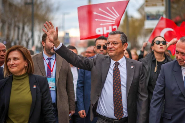 CHP Genel Başkanı Özel, Dünya Kadınlar Günü