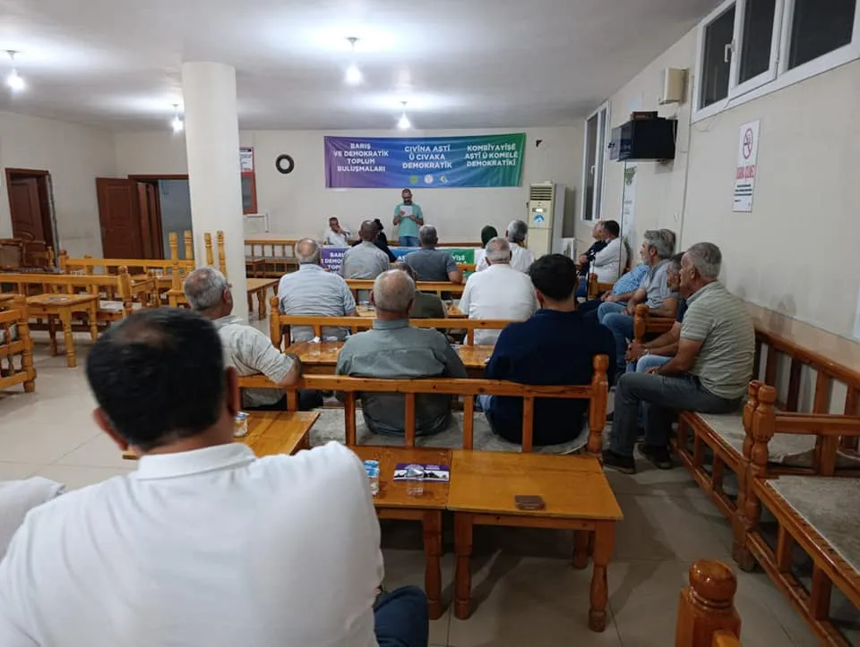 Ceylanpınar’da DEM Parti’nin “Halk Günü”nde Halk Yok!