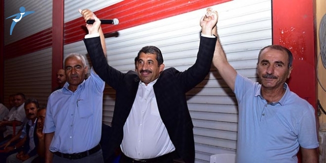 Ceylanpınar`ın Eski HDP`li Belediye Başkan Yardımcısı AK Parti`ye Katıldı