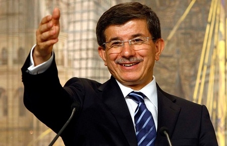 Davutoğlu: Türkiye sizin evinizdir