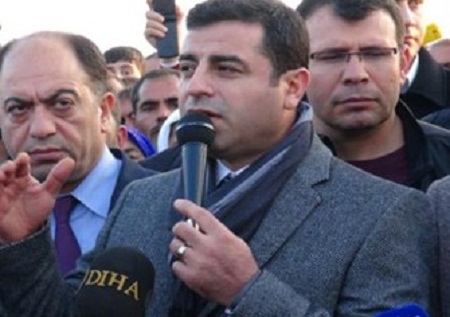 Demirtaş Suruç Sınırında