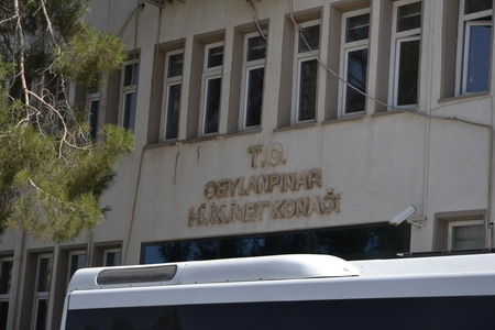 Kaymakam?ın Evine Mermi İsabet Etti