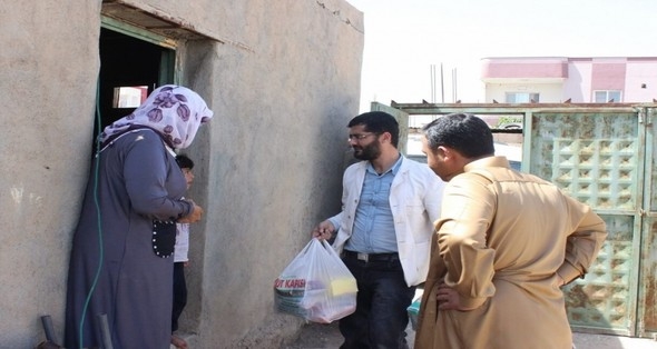 Muhacir-Der Ceylanpınar?da yardım faaliyetlerine devam ediyor